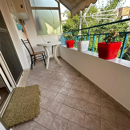 Ideal Apartman *